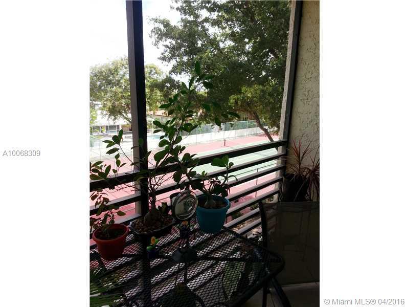 128 South Cypress Road, Unit 835 Pompano Beach, FL 33060 - Photo 23 of 35