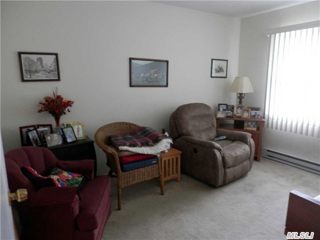 296 A Cardiff Court, Unit 55 Ridge, NY 11961 - Photo 14 of 20 Gallery Image 14