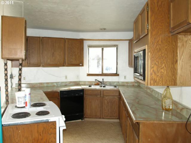 32864 Nesika Road Gold Beach, OR 97444 - Photo 11 of 15