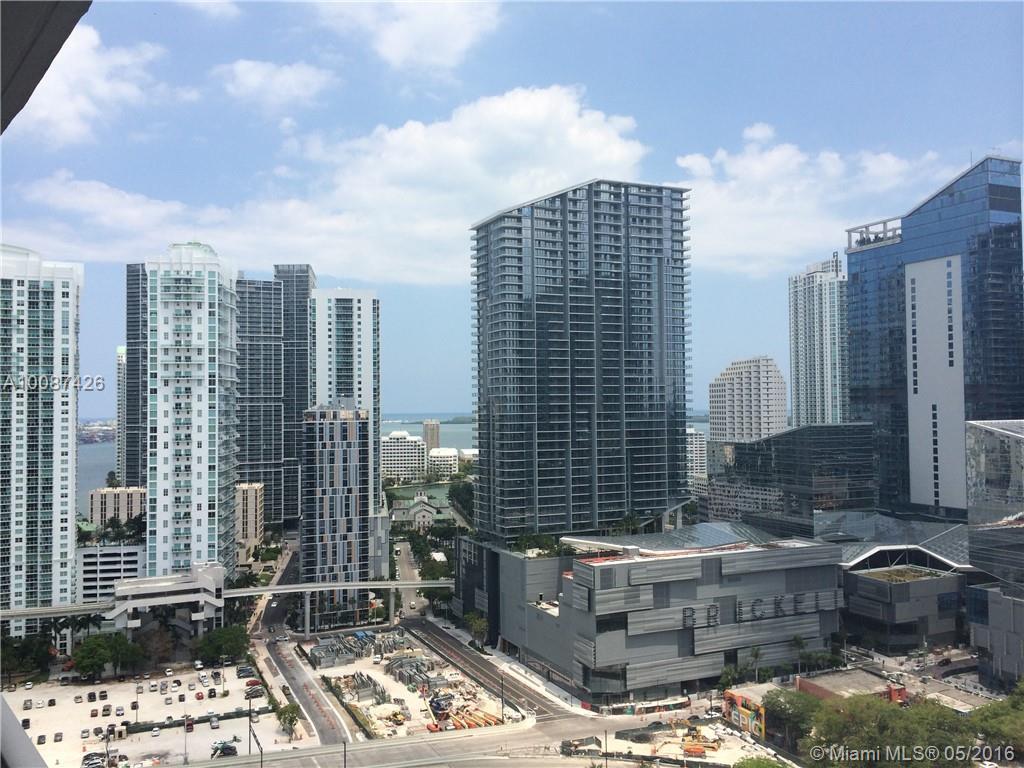 92 Southwest 3rd Street, Unit 2803 Miami, FL 33130 - Photo 3 of 11
