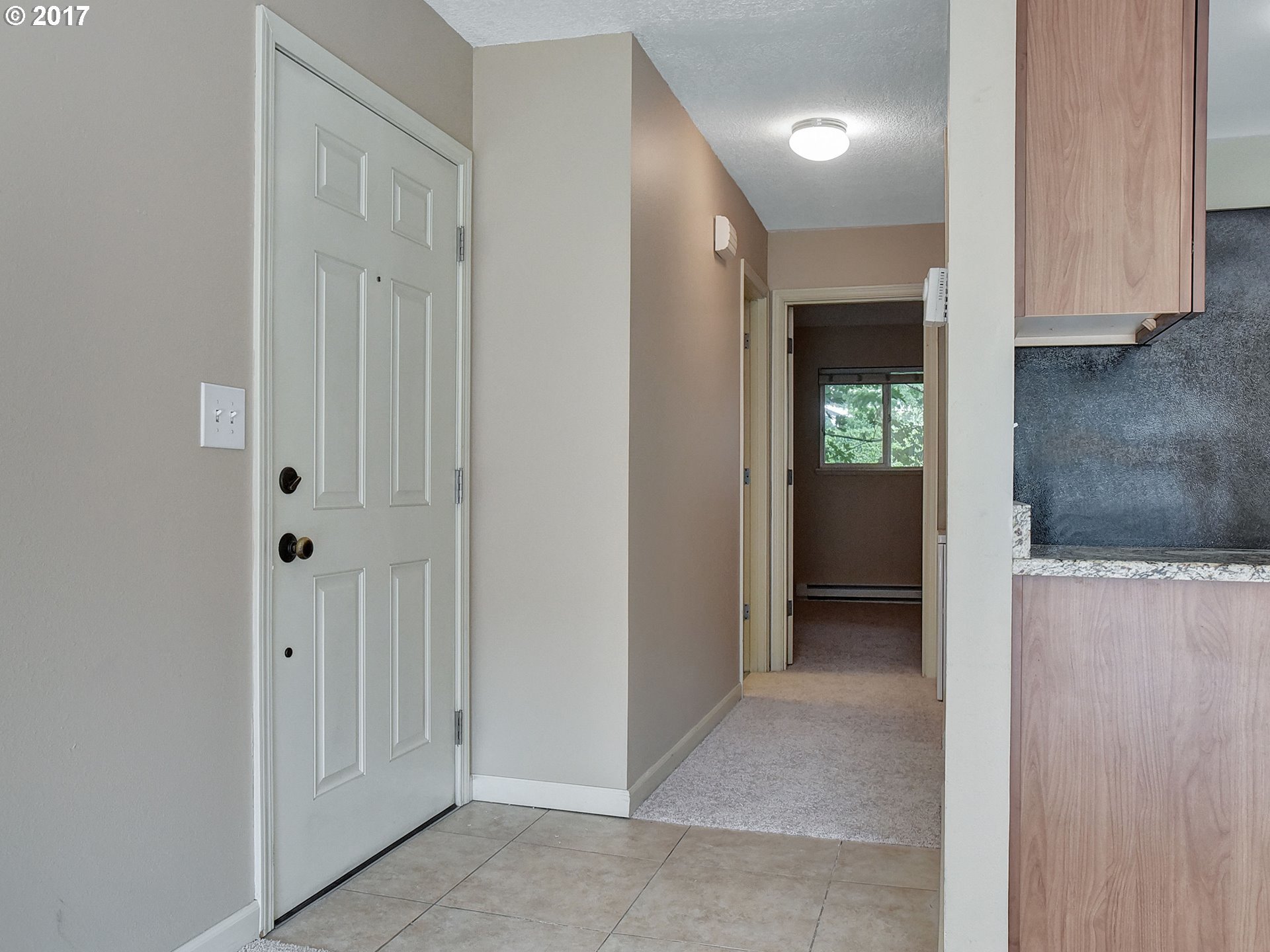 2529 Southwest Spring Garden Street, Unit 10 Portland, OR 97219 - Photo 14 of 16 Gallery Image 14