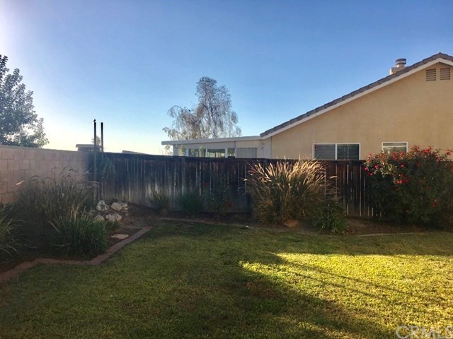 33021 Eagle Point Drive Yucaipa, CA 92399 - Photo 6 of 16