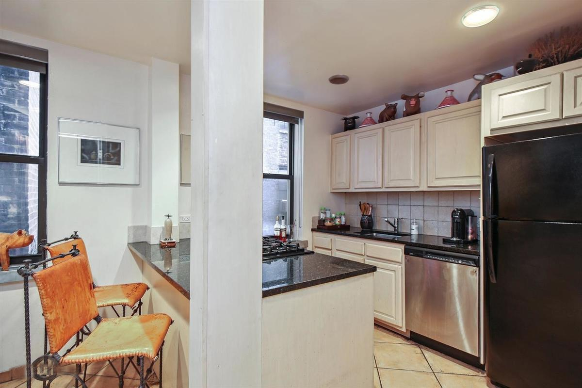 159-00 Riverside Drive West, Unit 3JK Manhattan, NY 10032 - Photo 9 of 18