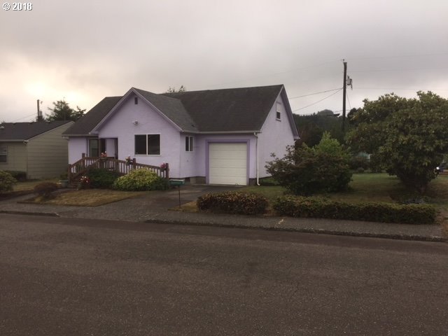 1862 Elm Avenue Reedsport, OR 97467 - Photo 3 of 20 Gallery Image 3