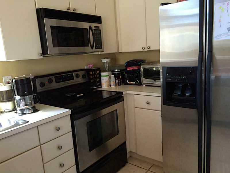 Vizcaya Miramar, FL 33027 - Photo 7 of 15