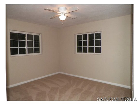 24 Oak Road St. Augustine, FL 32080 - Photo 14 of 18 MASTER BEDROOM 2