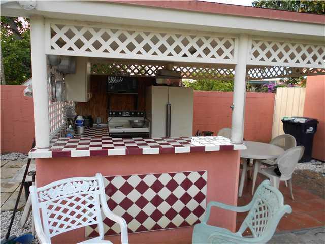6545 Southwest 29th Street Miami, FL 33155 - Photo 6 of 15