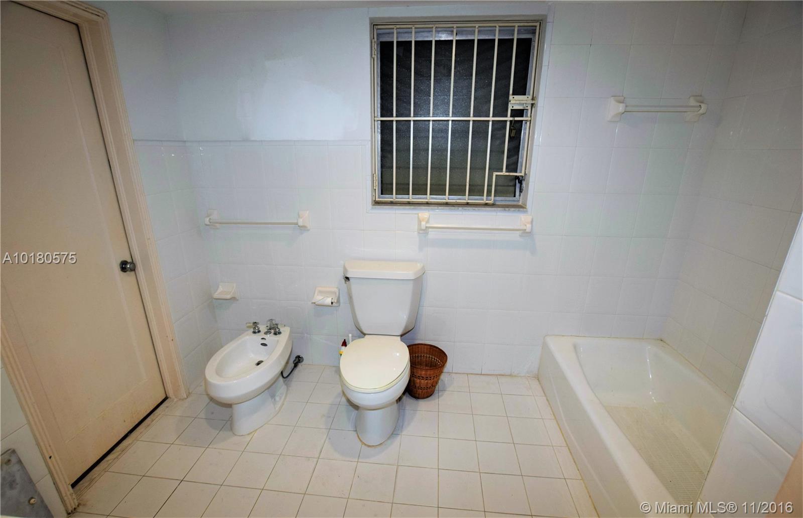 2210 Southwest 21st Street Miami, FL 33145 - Photo 14 of 35