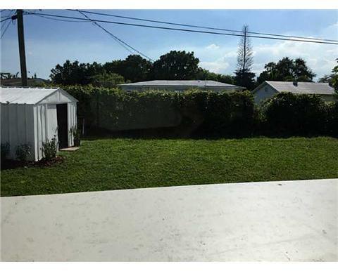 9460 Holiday Road Cutler Bay, FL 33157 - Photo 10 of 10