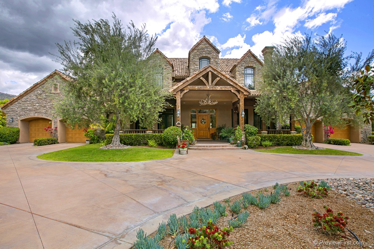 14135 Biscayne Place Poway, CA 92064 - Photo 4 of 23