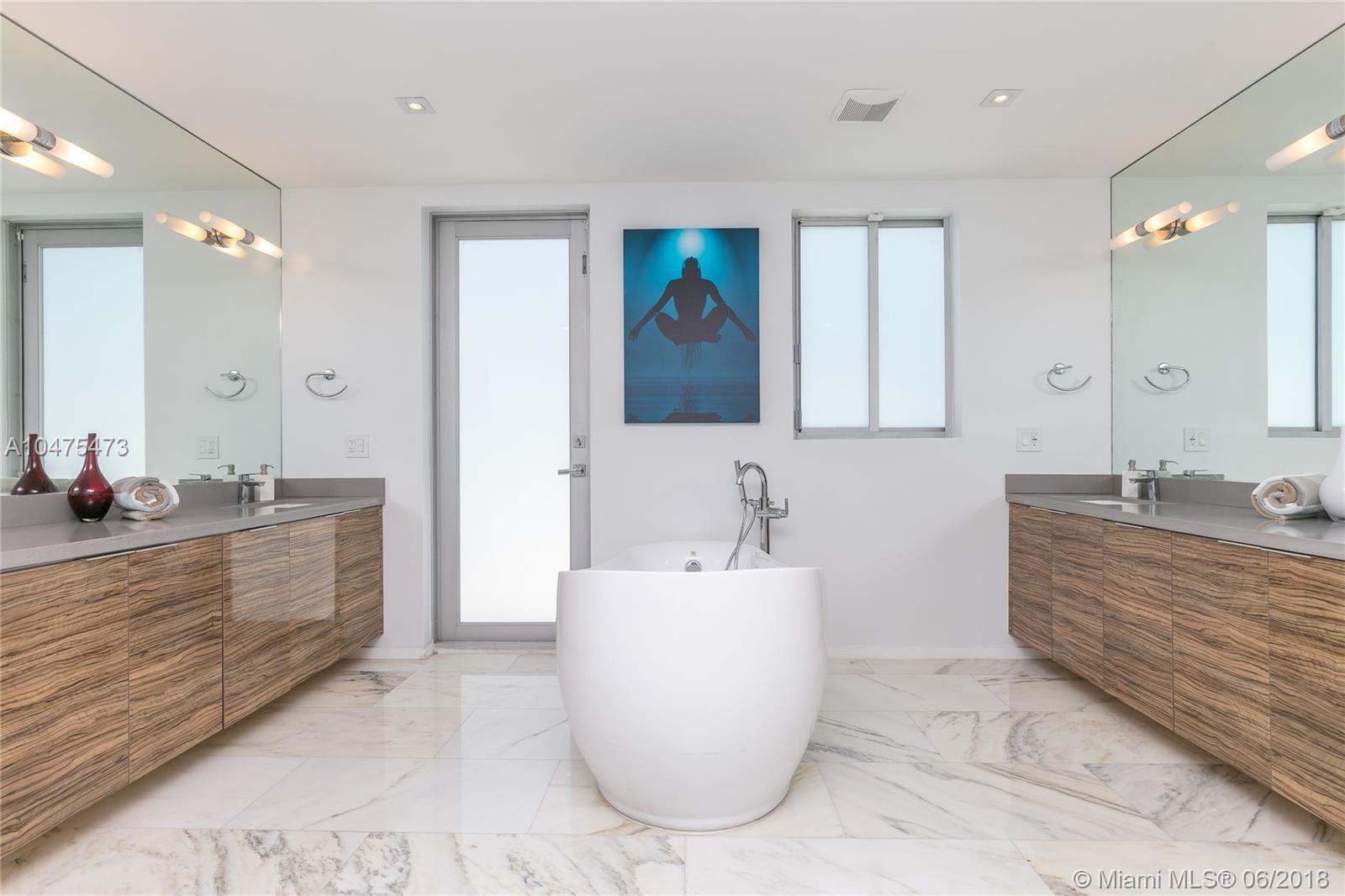140 Southwest 19th Road Miami, FL 33129 - Photo 25 of 38