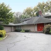 $4,800 | 8 Hill Lane, Roslyn Heights, NY 11577