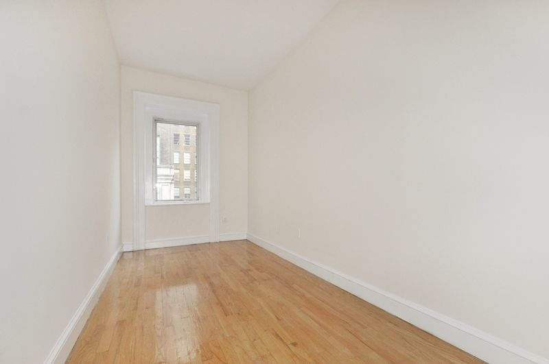 8 East 30th Street, Unit 5A Manhattan, NY 10016 - Photo 3 of 6