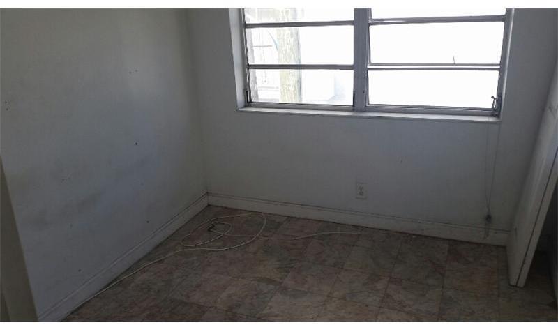 1601 Bay Road, Unit 8 Miami Beach, FL 33139 - Photo 11 of 28