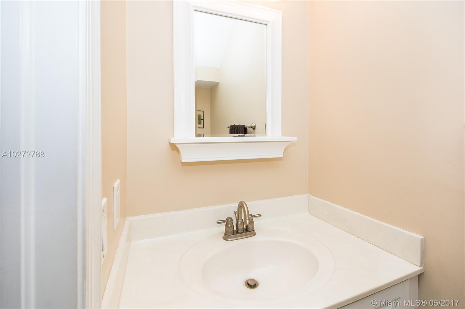 837 Falling Water Road Weston, FL 33326 - Photo 12 of 27