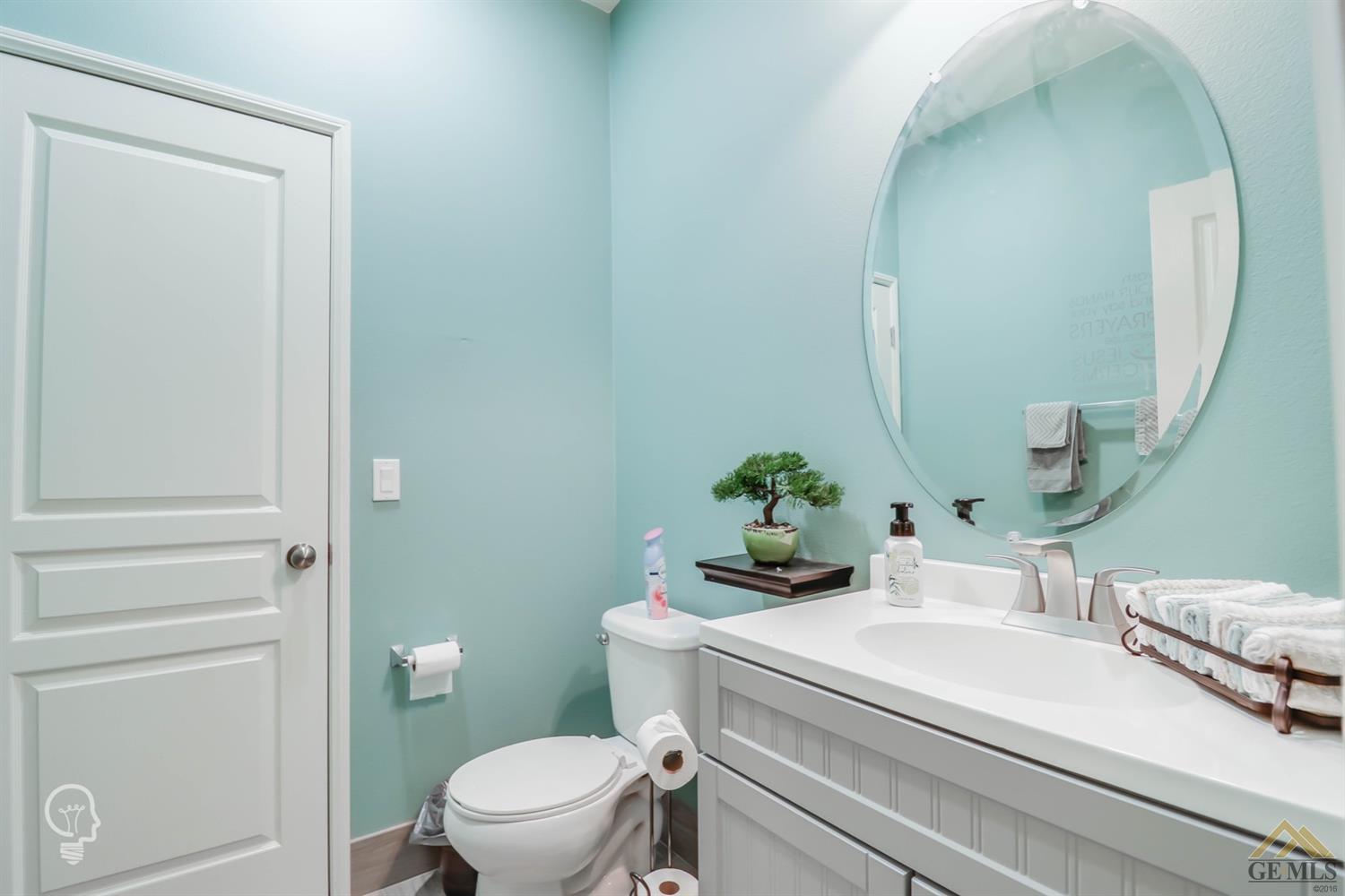 10815 Mountainside Drive Bakersfield, CA 93306 - Photo 17 of 35