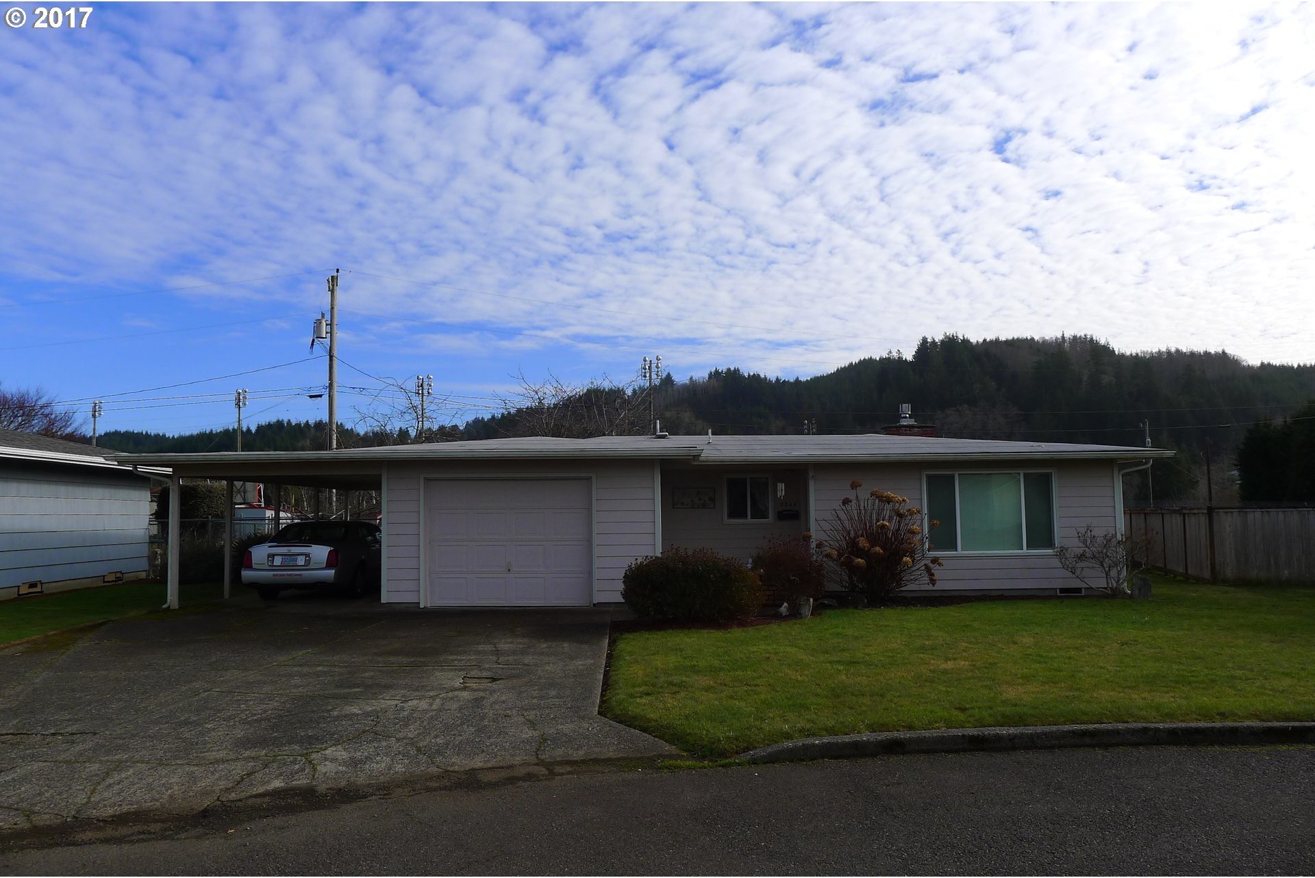 2344 High Street Reedsport, OR 97467 - Photo 2 of 28 Gallery Image 2