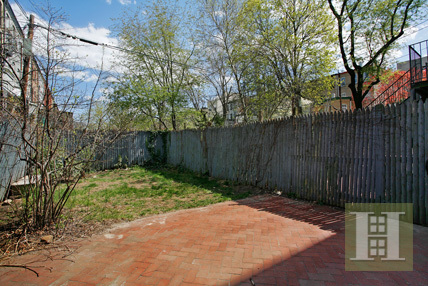 159 Underhill Avenue Brooklyn, NY 11238 - Photo 4 of 6