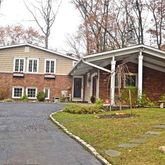 $737,500 | 10 Highwood Road, East Norwich, NY 11732