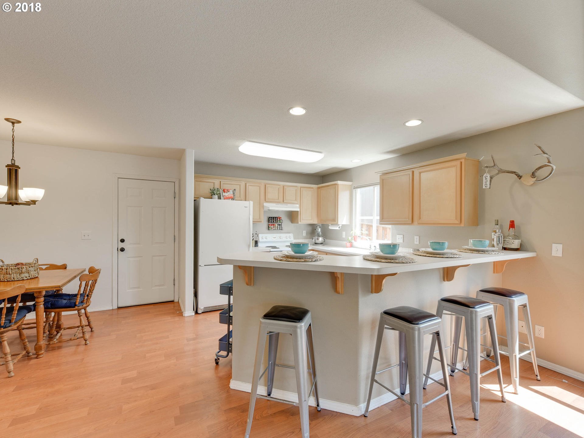15166 Southeast Aston Loop Portland, OR 97236 - Photo 6 of 28 Gallery Image 6