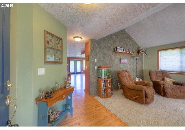 295 Gun Club Road Woodland, WA 98674 - Photo 5 of 16 Gallery Image 5