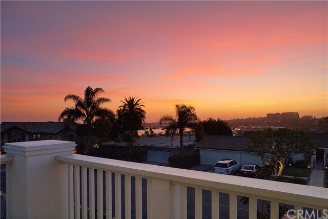 $4,160,000 | 2000 Kings Road, Newport Beach, CA 92663