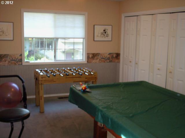 7320 Southwest Gable Park Road Portland, OR 97225 - Photo 13 of 16 Gallery Image 13