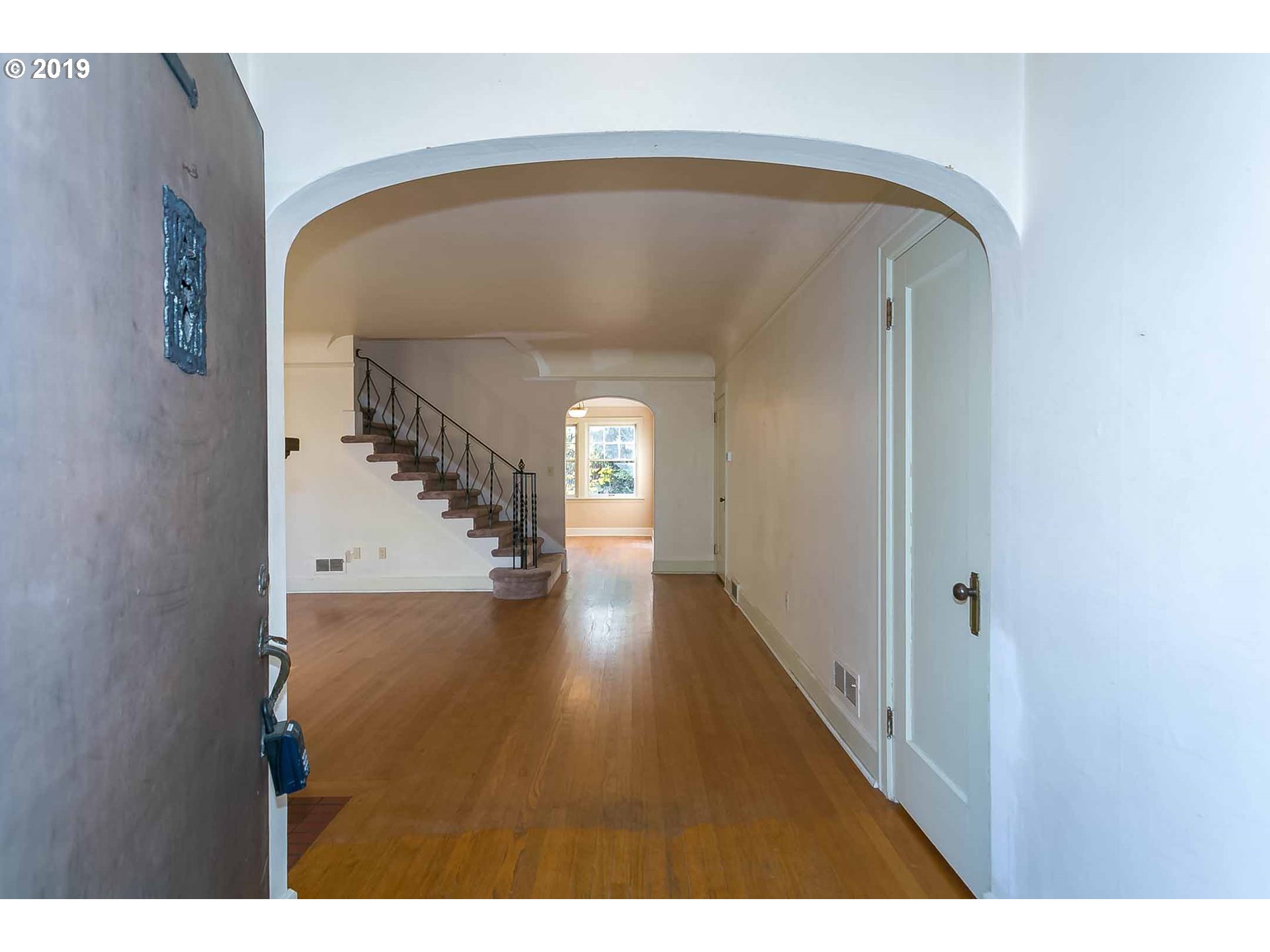 250 Southwest Palatine Hill Road Portland, OR 97219 - Photo 7 of 28
