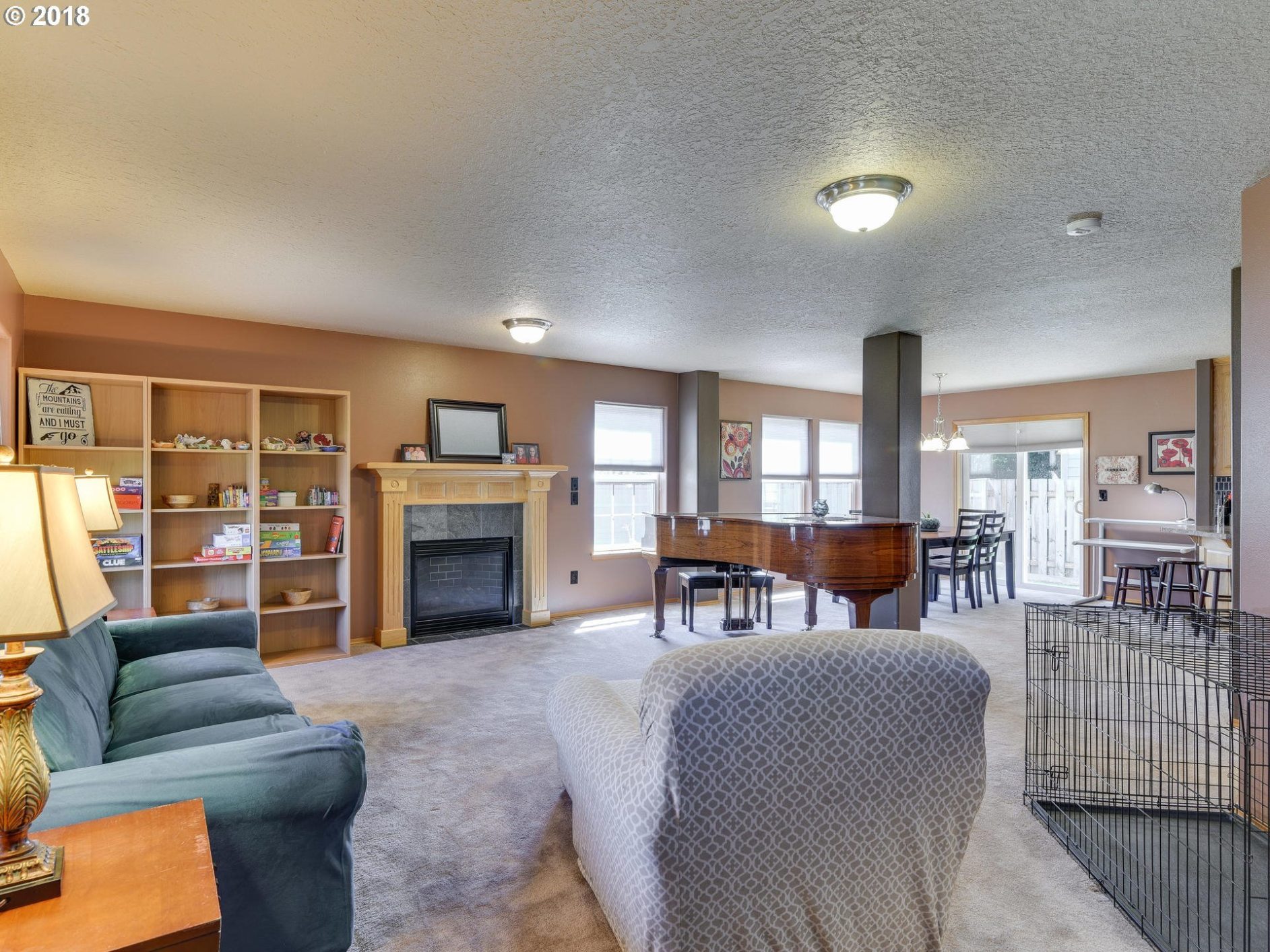 39896 Syblon Lane Sandy, OR 97055 - Photo 6 of 31 Gallery Image 6