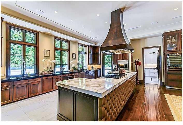 8535 Ponce De Leon Road Miami, FL 33143 - Photo 9 of 27