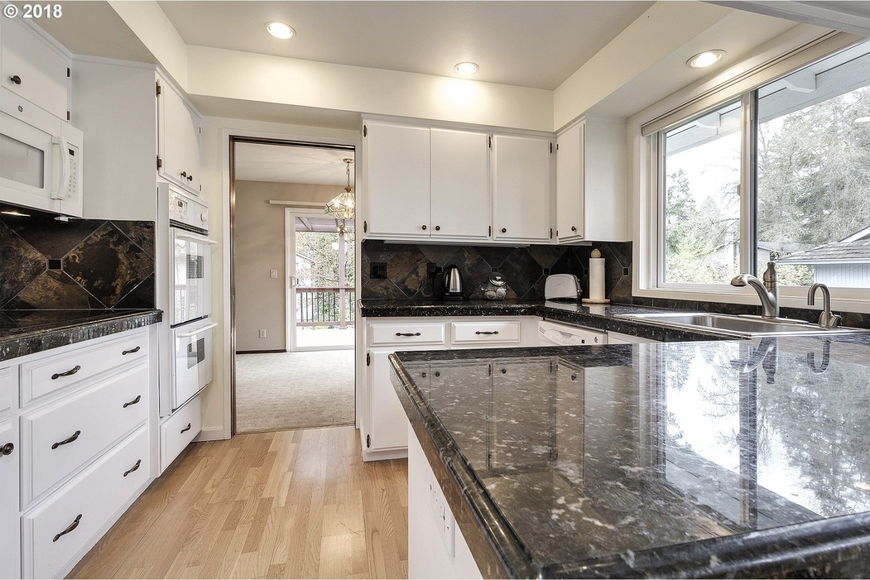 14180 Southwest Barlow Road Beaverton, OR 97008 - Photo 11 of 25 Gallery Image 11