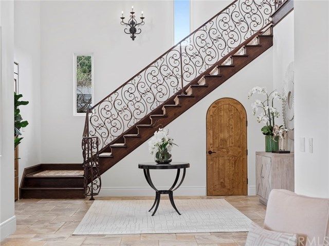 $2,842,000 | 511 Fullerton Avenue, Newport Beach, CA 92663