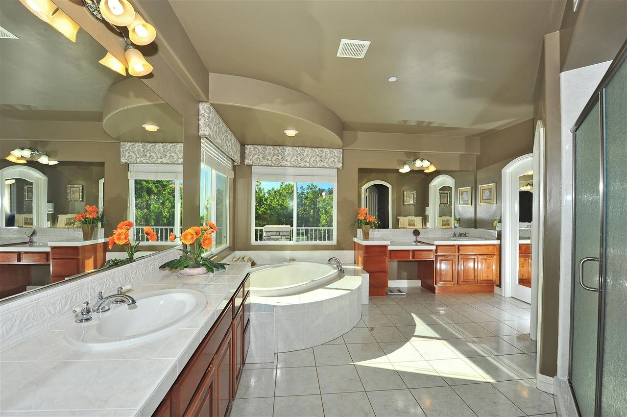 29190 Crystal Ridge Court Escondido, CA 92026 - Photo 21 of 25