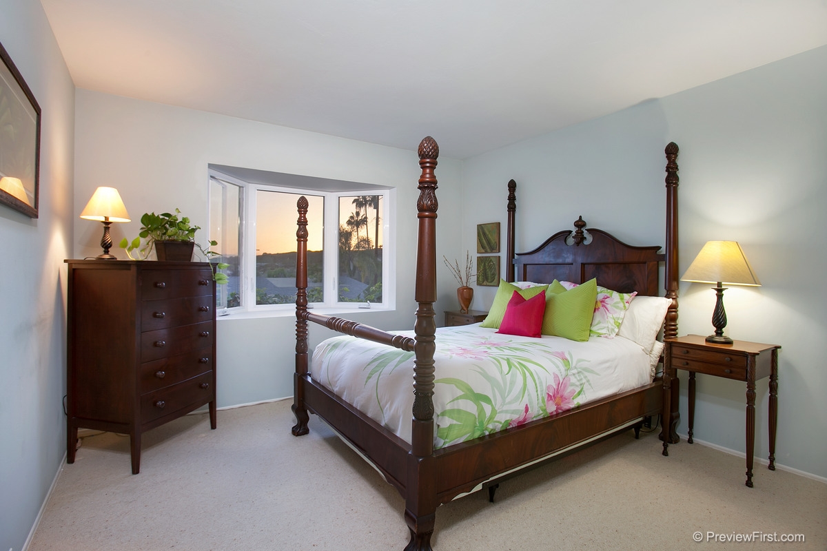 2367 Romney Road San Diego, CA 92109 - Photo 15 of 25 Gallery Image 15