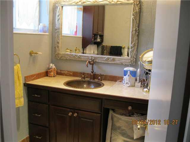 14741 Lewis Road Miami Lakes, FL 33014 - Photo 15 of 21 Gallery Image 15