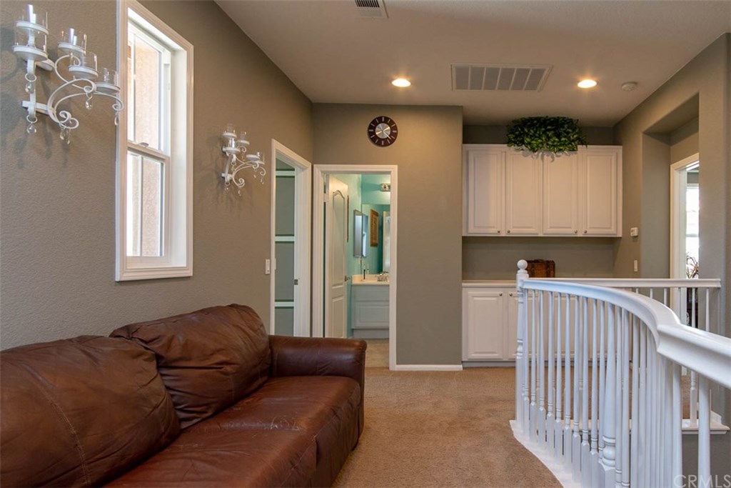 32009 Hummingbird Way Temecula, CA 92592 - Photo 15 of 40