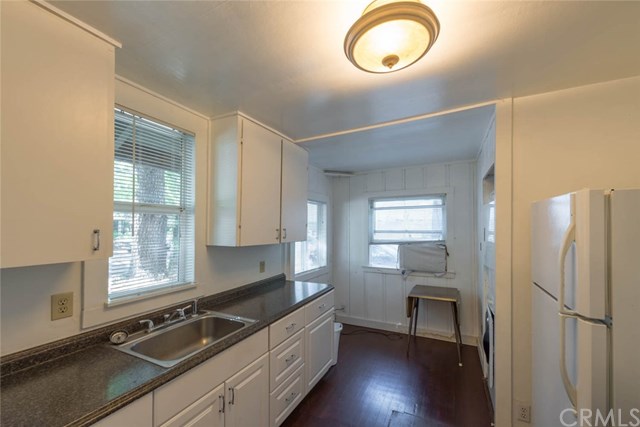 330 West 18th Street Chico, CA 95928 - Photo 7 of 22