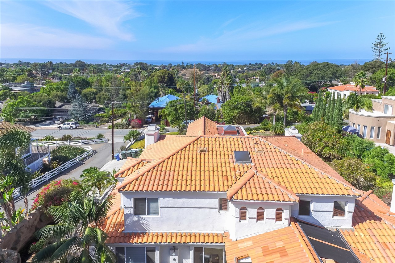 1565 Burgundy Road Encinitas, CA 92024 - Photo 2 of 25