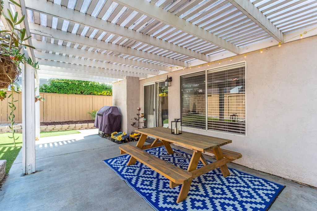 1541 Harbor Drive Vista, CA 92081 - Photo 20 of 25