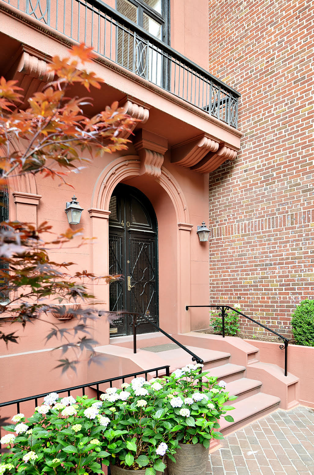 40 Gramercy Park North Manhattan, NY 10010 - Photo 17 of 21