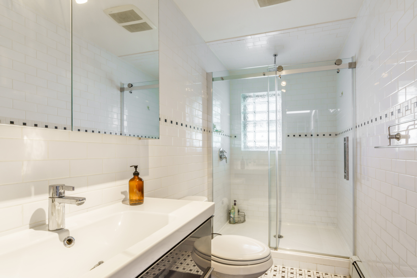 21-11 24th Road Queens, NY 11102 - Photo 20 of 22