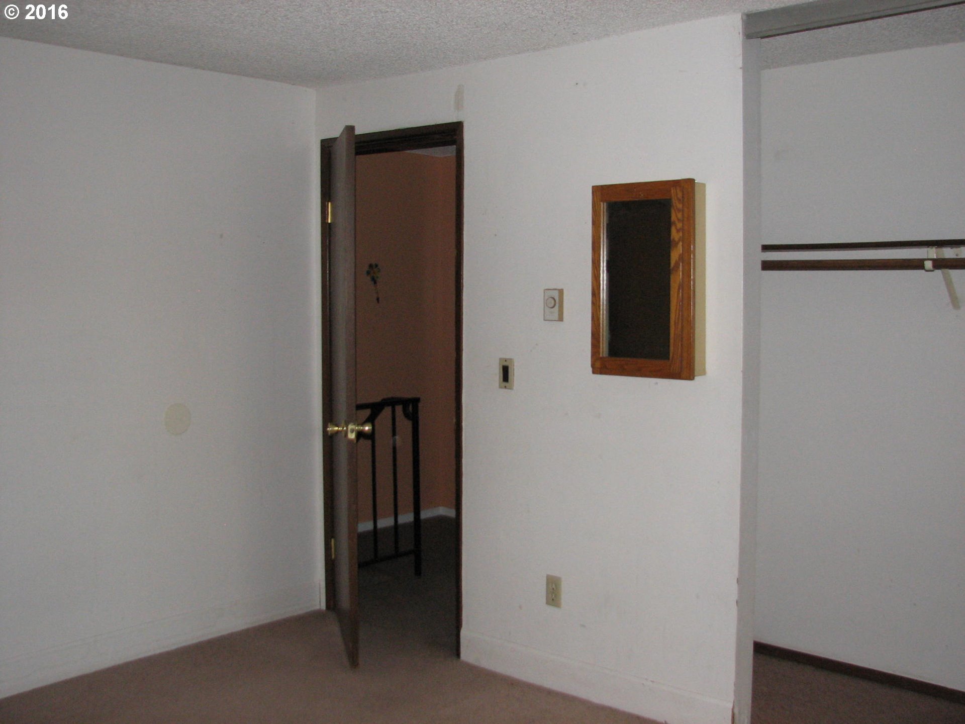 2767 Southeast River Road Hillsboro, OR 97123 - Photo 27 of 30 Gallery Image 27