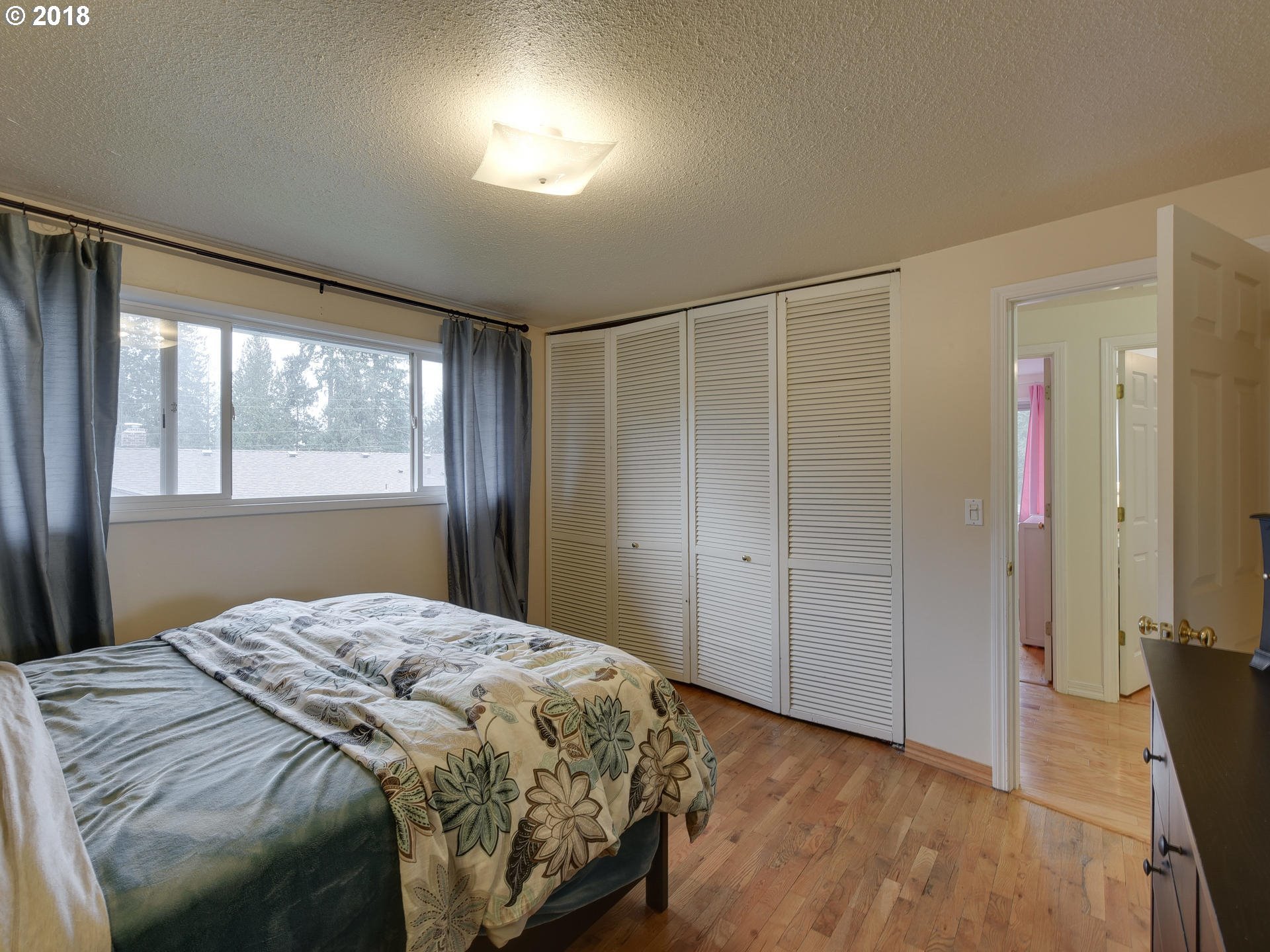 6670 Southwest Pinecrest Court Beaverton, OR 97008 - Photo 18 of 32 Gallery Image 18
