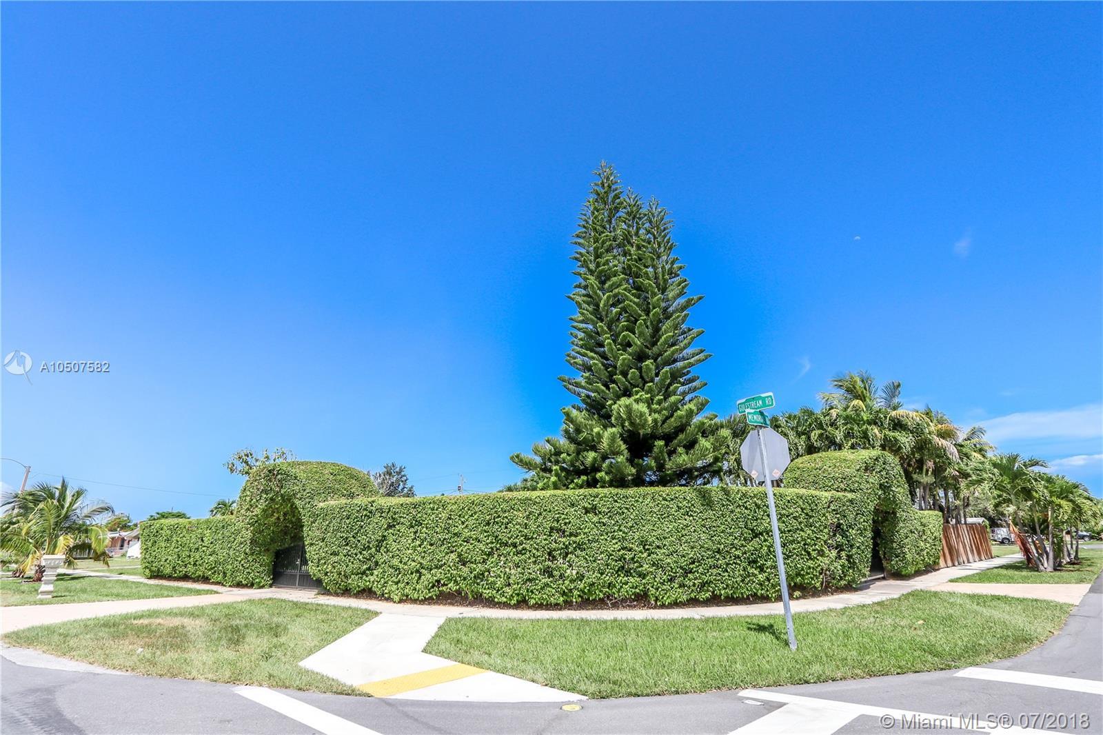 19601 Gulfstream Road Cutler Bay, FL 33157 - Photo 8 of 34