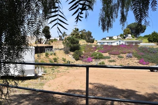 12086 Rodeal Way Lakeside, CA 92040 - Photo 20 of 24 Gallery Image 20