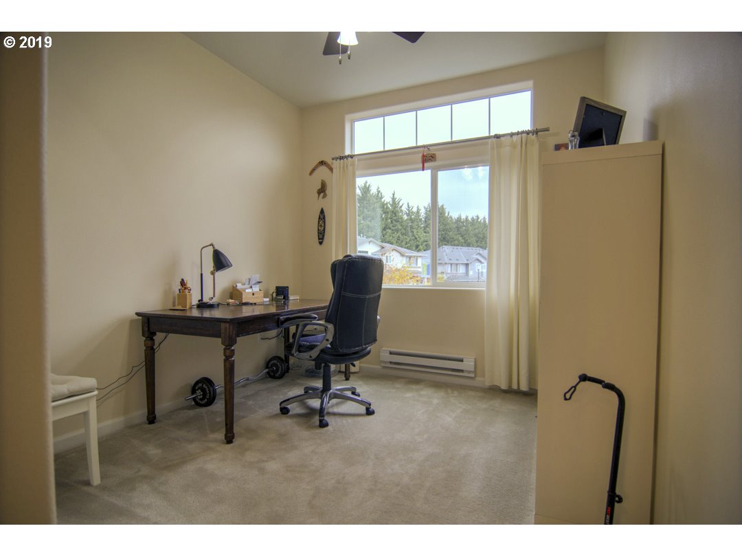 14840 Southwest Sandhill Loop, Unit 203 Beaverton, OR 97007 - Photo 23 of 32 Gallery Image 23