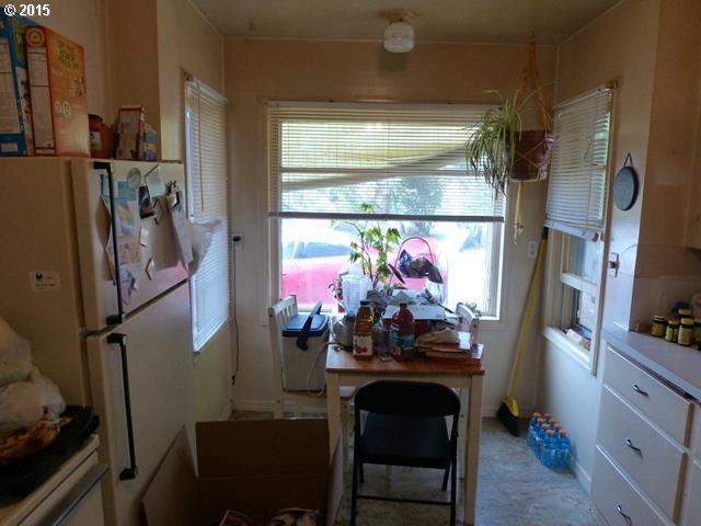 35423 Southeast Ellis Road Corbett, OR 97019 - Photo 5 of 12