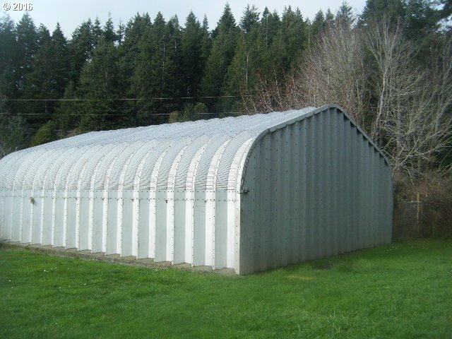 28303 Mateer Road Gold Beach, OR 97444 - Photo 13 of 18