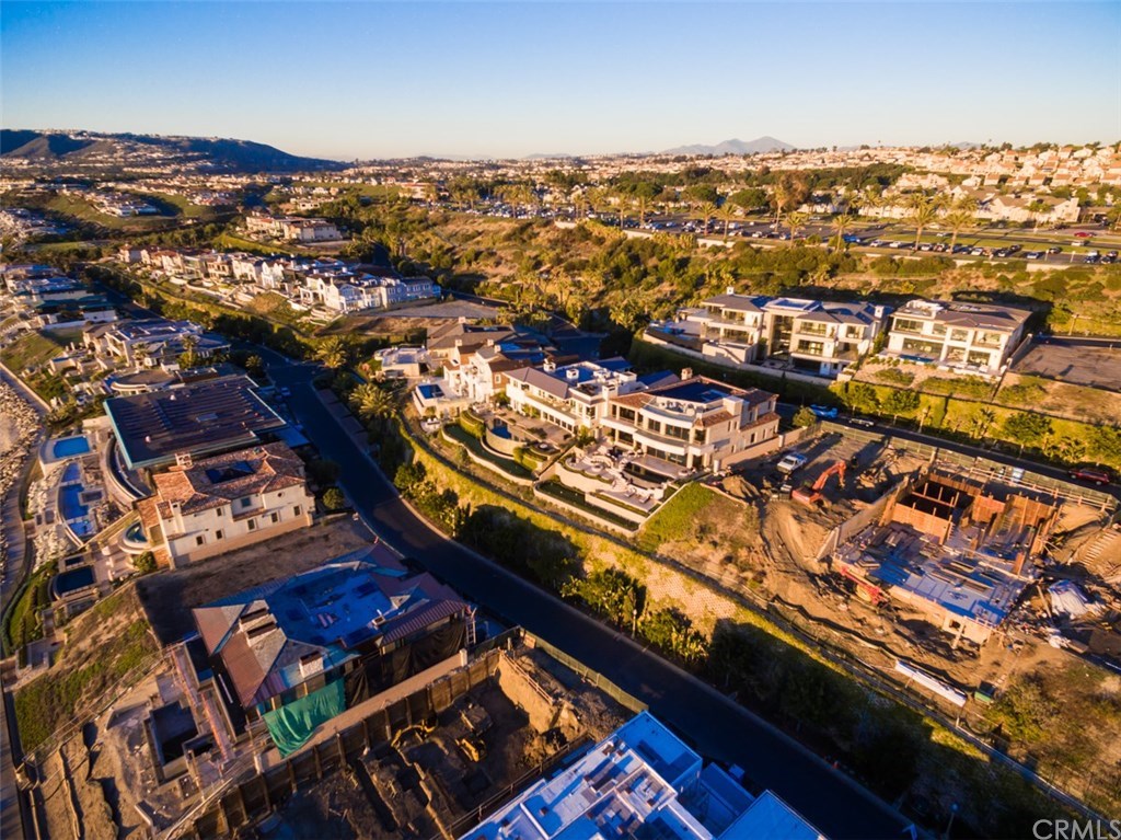 21 Beach View Avenue Dana Point, CA 92629 - Photo 8 of 35
