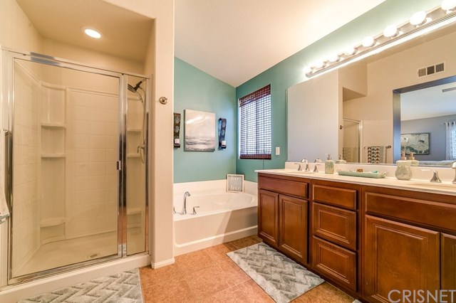 31419 Arena Drive Castaic, CA 91384 - Photo 22 of 28